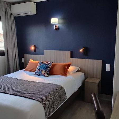 Logis Hotel Les Bleuets Royan Eksteriør billede