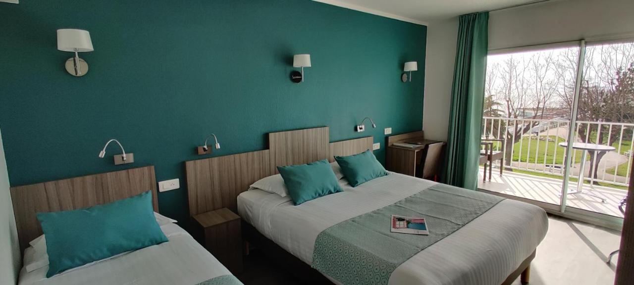 Logis Hotel Les Bleuets Royan Eksteriør billede