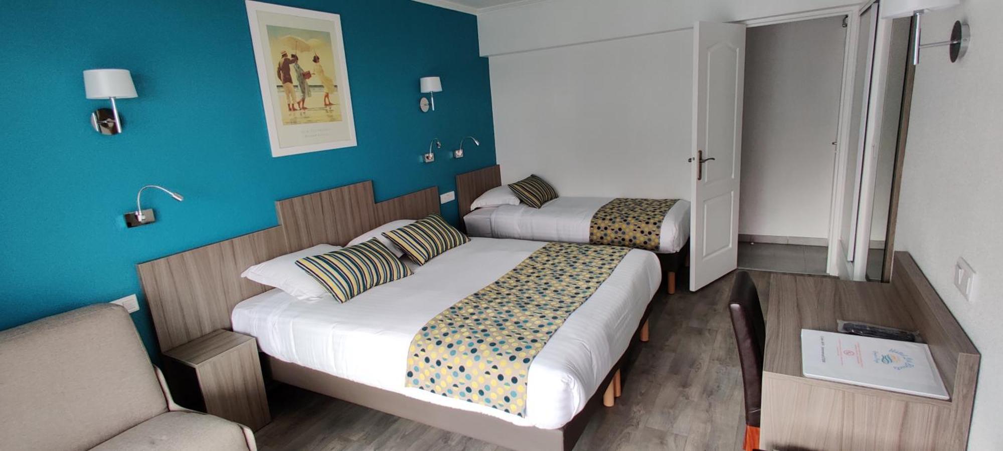 Logis Hotel Les Bleuets Royan Eksteriør billede